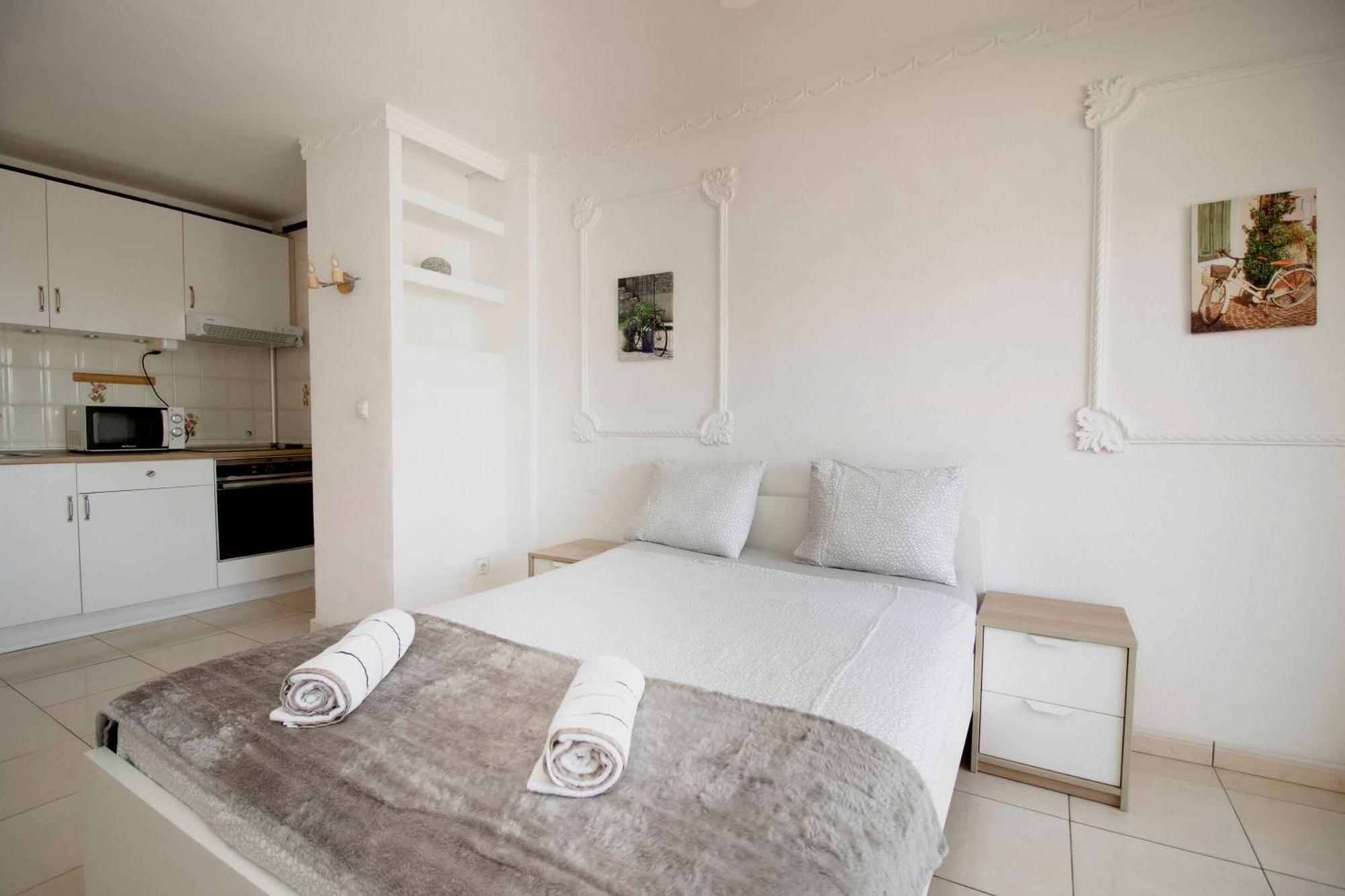 Studio In Calypso,Calahonda 200 Metres From The Beach Ситио-де-Калаонда Экстерьер фото