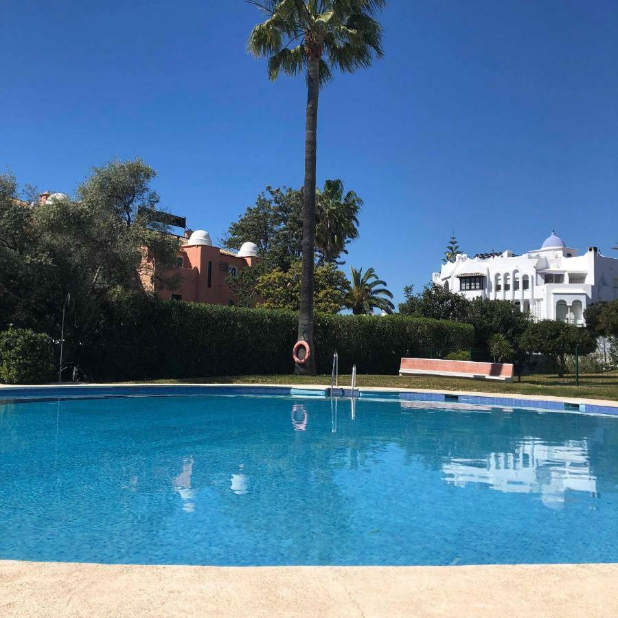 Studio In Calypso,Calahonda 200 Metres From The Beach Ситио-де-Калаонда Экстерьер фото
